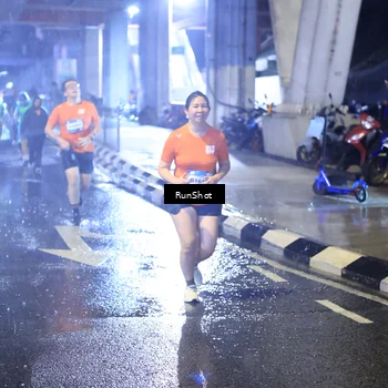 Runner Photo 7919789