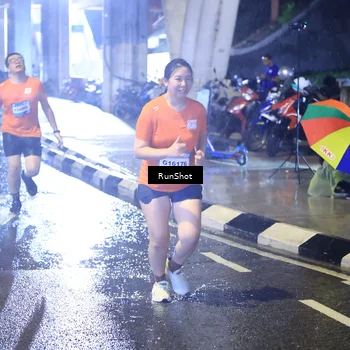 Runner Photo 7919809