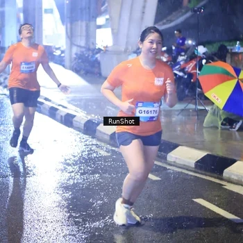 Runner Photo 7919816
