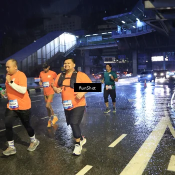 Runner Photo 7919822