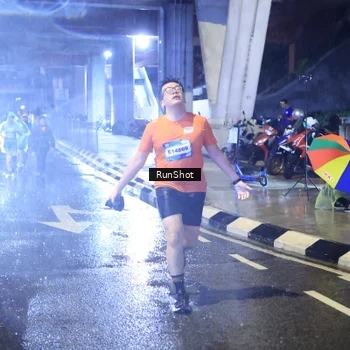 Runner Photo 7919832