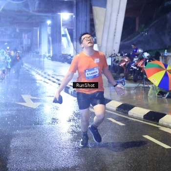 Runner Photo 7919835