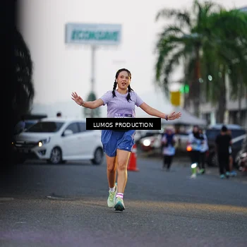 Runner Photo 7919883
