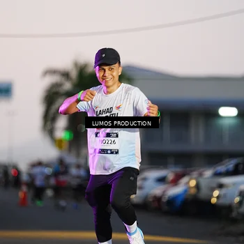 Runner Photo 7919942