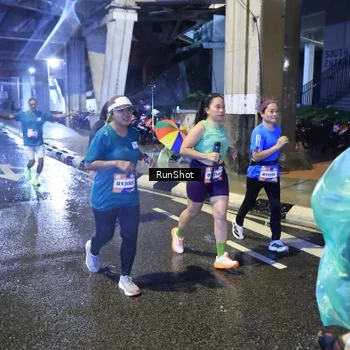 Runner Photo 7919972