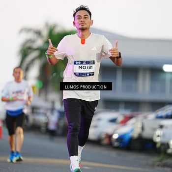 Runner Photo 7920005