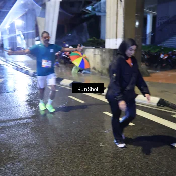 Runner Photo 7920006