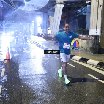 Runner Photo 7920015