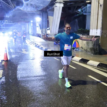 Runner Photo 7920016