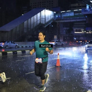 Runner Photo 7920038