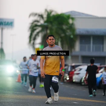 Runner Photo 7920048