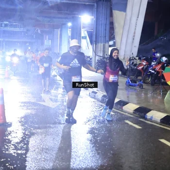 Runner Photo 7920057