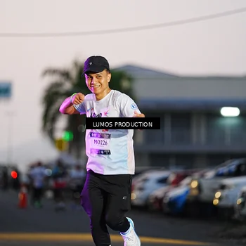 Runner Photo 7920059