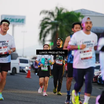 Runner Photo 7920083