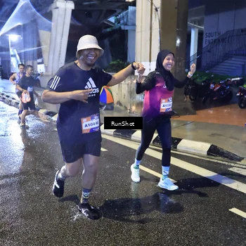 Runner Photo 7920130