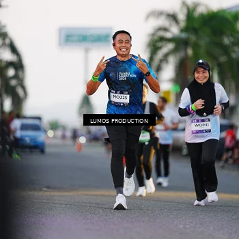 Runner Photo 7920136