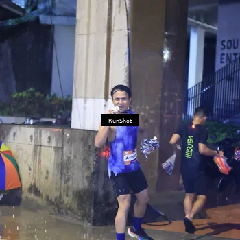 Runner Photo 7920143