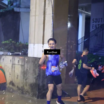 Runner Photo 7920144