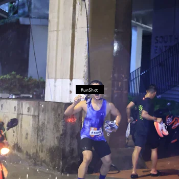 Runner Photo 7920145