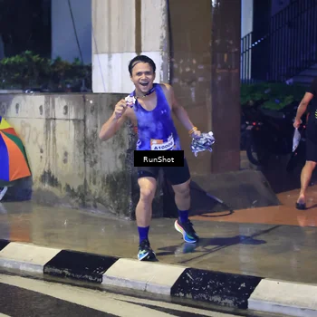 Runner Photo 7920165