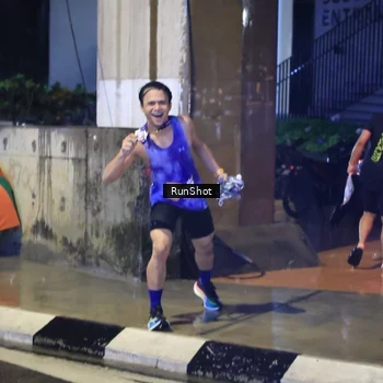 Runner Photo 7920167