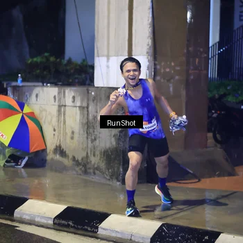 Runner Photo 7920172