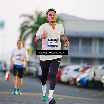Runner Photo 7920176