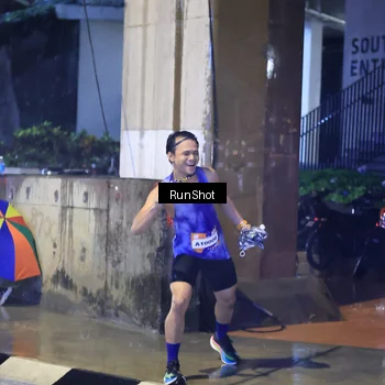 Runner Photo 7920183