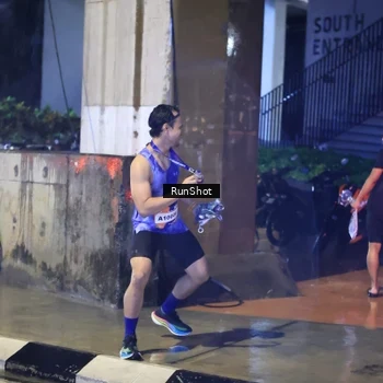 Runner Photo 7920185