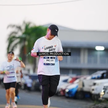 Runner Photo 7920186