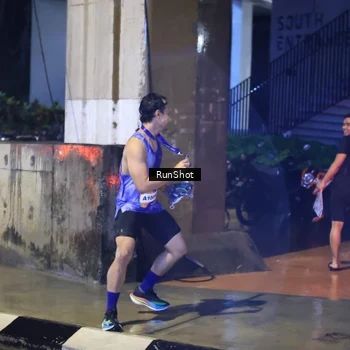 Runner Photo 7920189