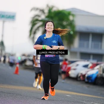 Runner Photo 7920201