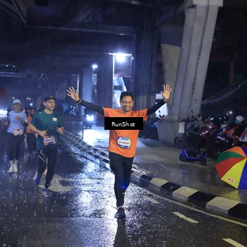 Runner Photo 7920202