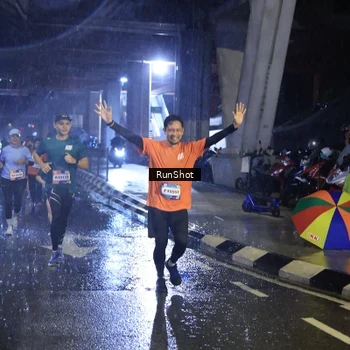 Runner Photo 7920217