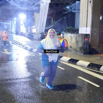 Runner Photo 7920224
