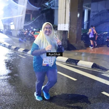 Runner Photo 7920233