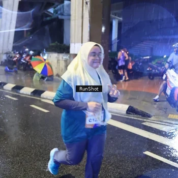 Runner Photo 7920237