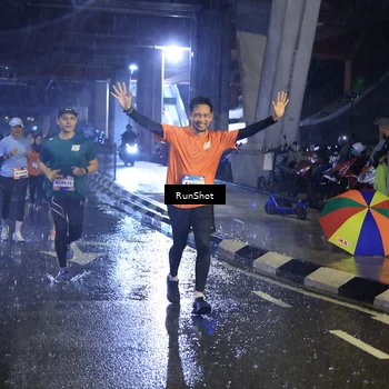 Runner Photo 7920271