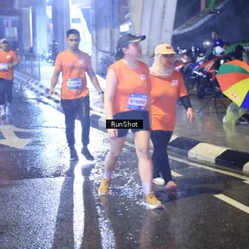 Runner Photo 7920274