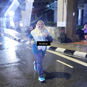 Runner Photo 7920280