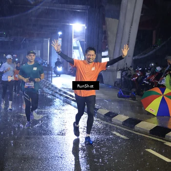 Runner Photo 7920282