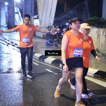 Runner Photo 7920291