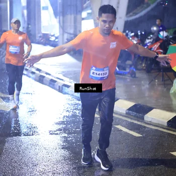 Runner Photo 7920306