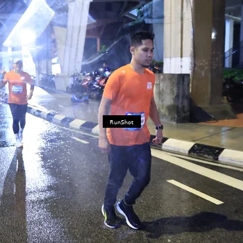 Runner Photo 7920334