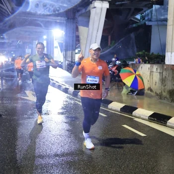 Runner Photo 7920356