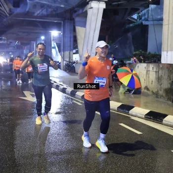 Runner Photo 7920362