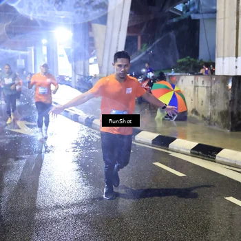Runner Photo 7920368