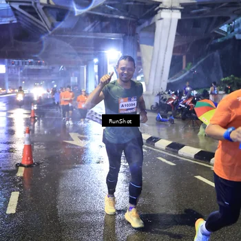 Runner Photo 7920382