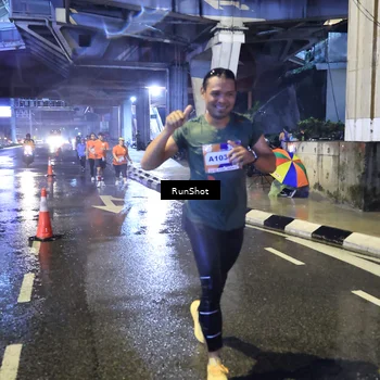 Runner Photo 7920393