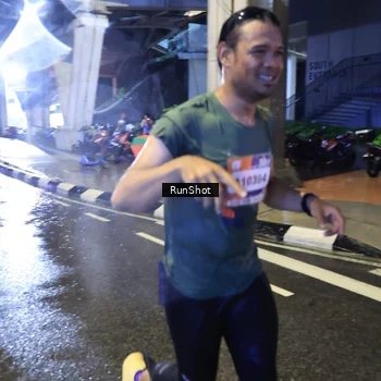 Runner Photo 7920408